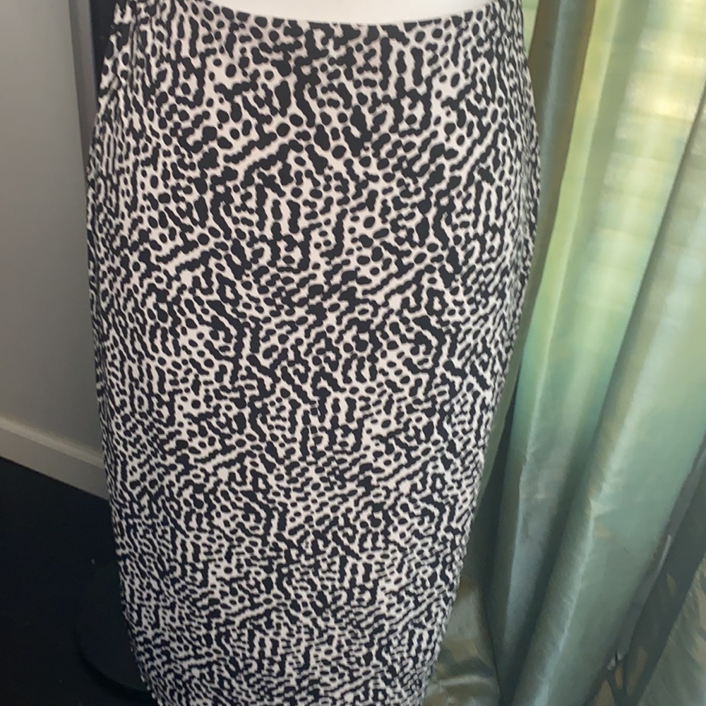 Vince Camuto Pencil Maxi Skirt - Picture 2 of 6